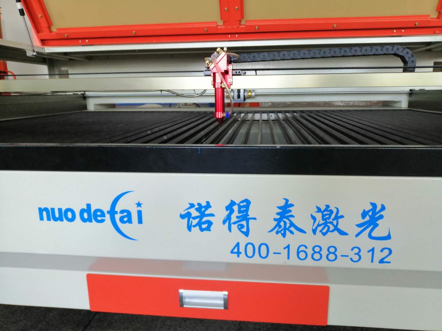 亞克力用激光切割機(jī)加工存在的一些技術(shù)問(wèn)題？