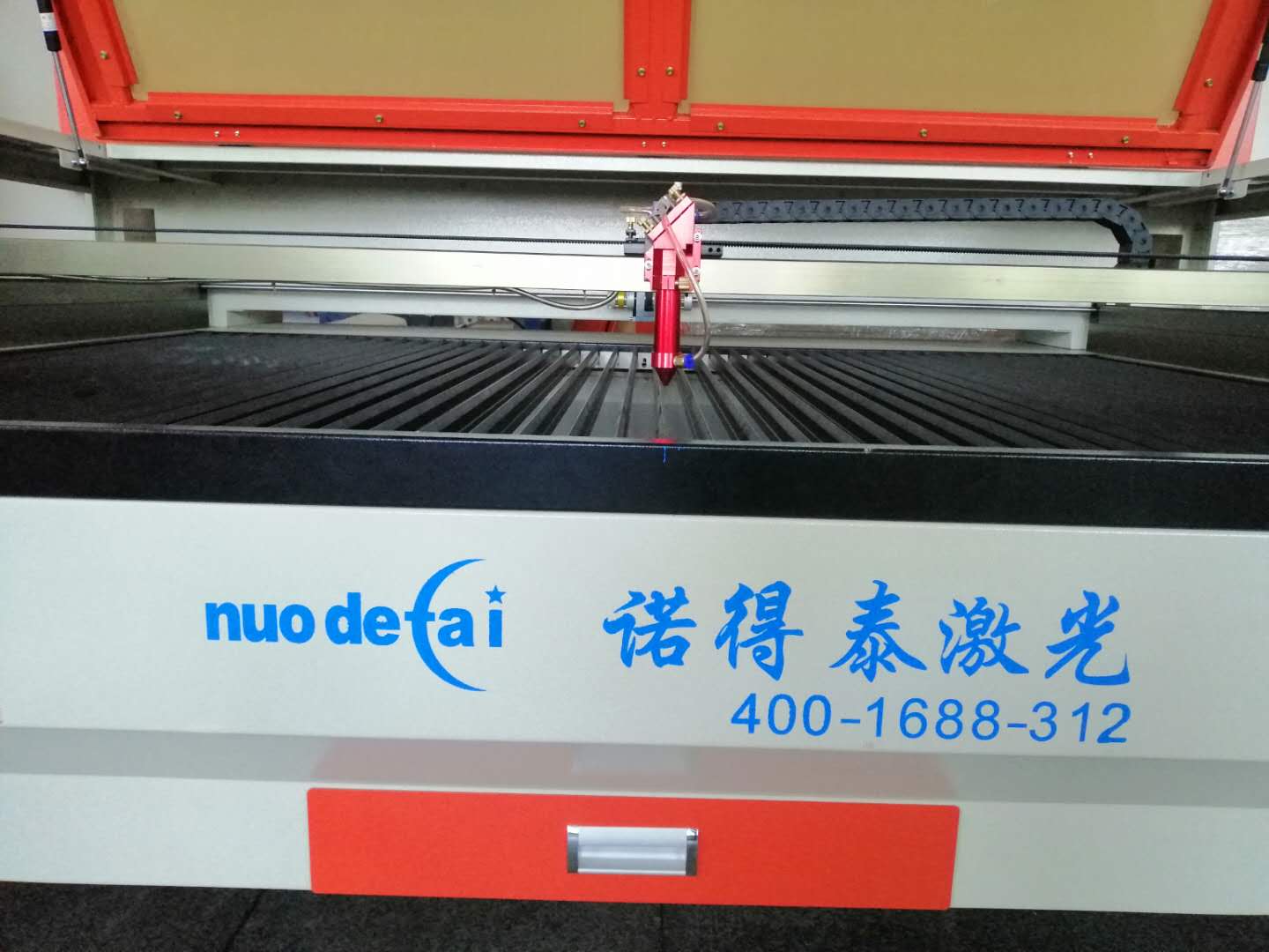 諾得泰布料激光切割機，廠家供應減少差價！